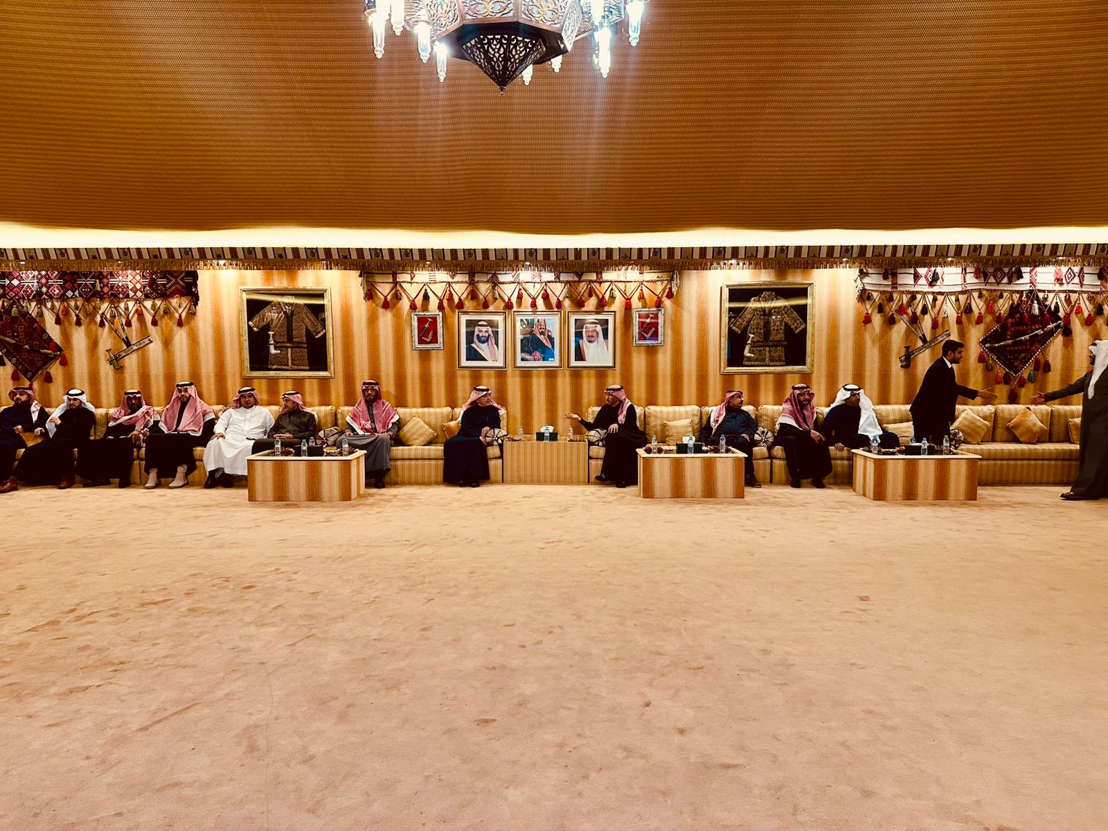 سفير خادم الحرمين الشريفين يقيم مأدبة إفطار بمناسبة شهر رمضان المبارك 